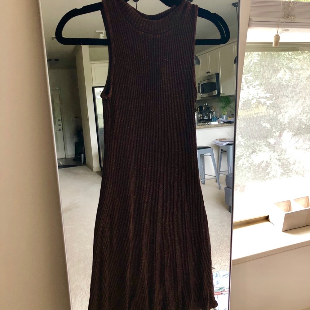 Finn & Clover Brown Sleeveless dress